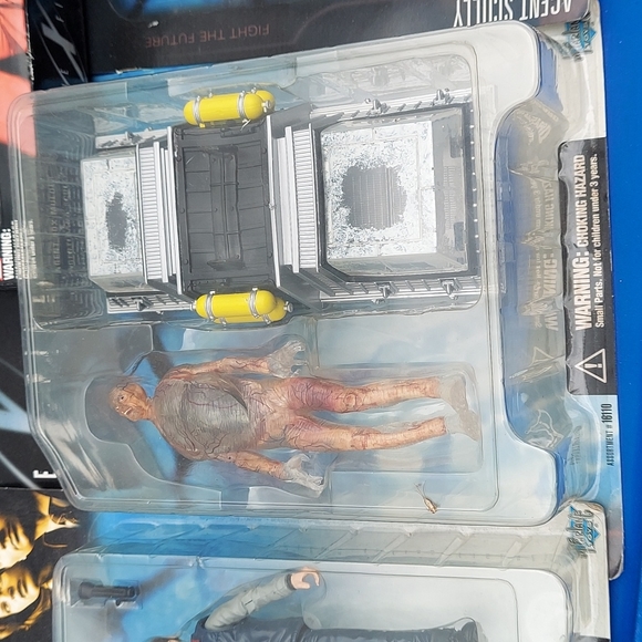 X Files Series 1 by McFarlane Toys 1998 Figures Agent Mulder - Picture 3 of 5